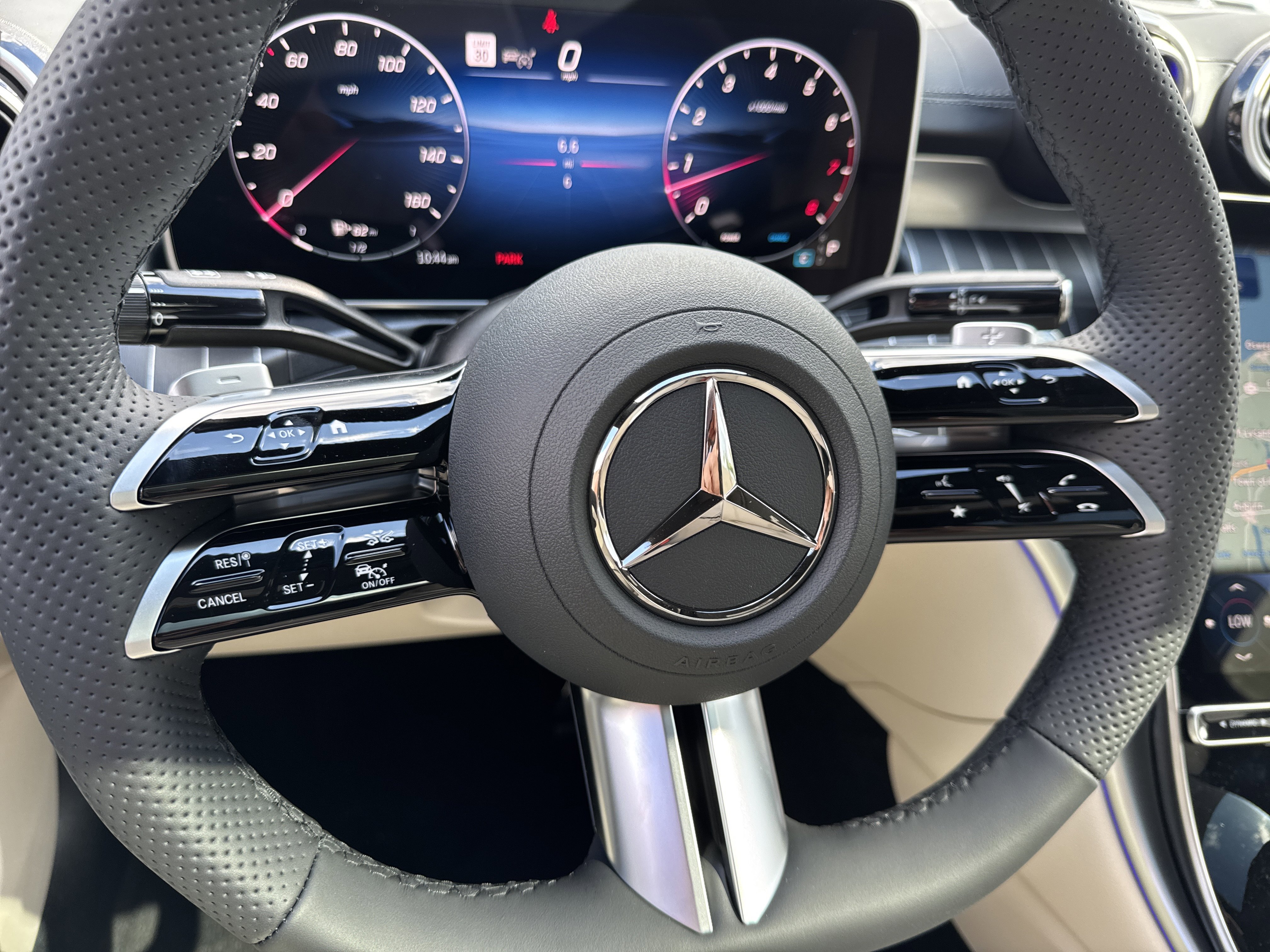 New 2026 Mercedes-Benz CLE 300 4MATIC Coupe image 13