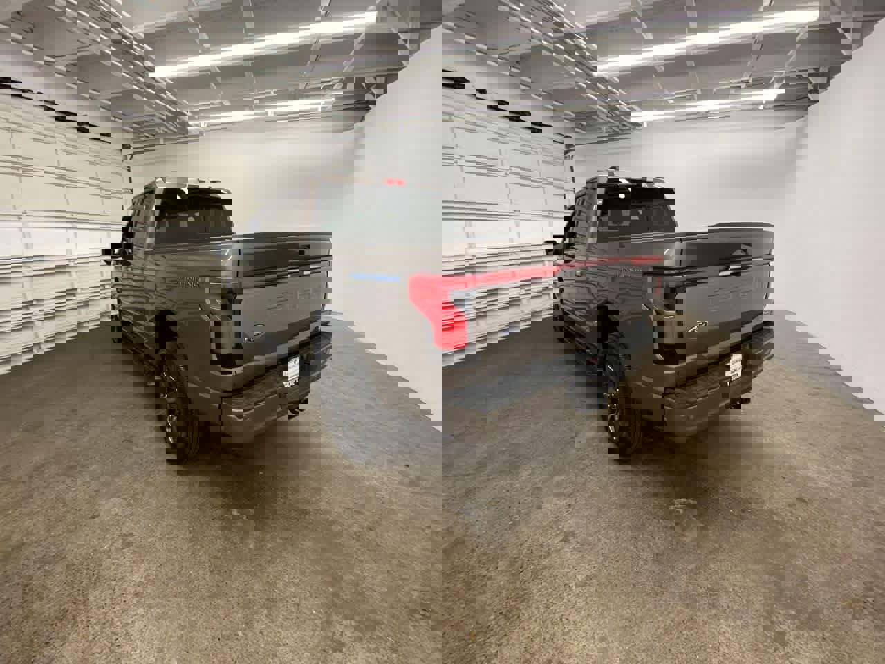 Used 2023 Ford F150 Lightning Lariat w/ Tow Technology Package image 4