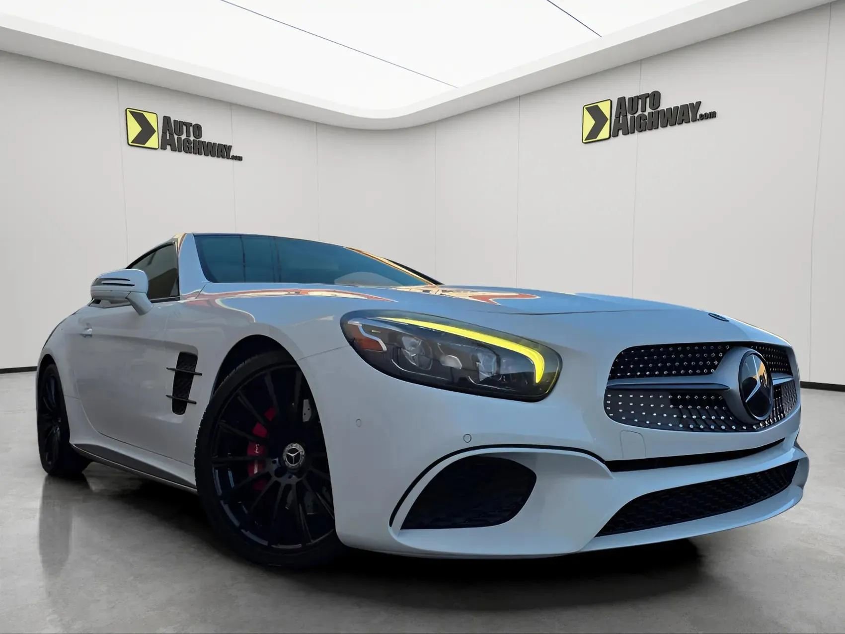 Used 2017 Mercedes-Benz SL 550