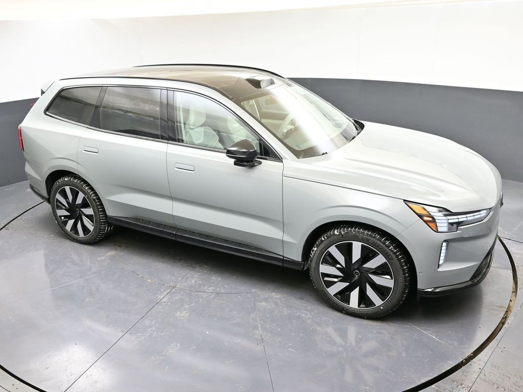 New 2025 Volvo EX90 Ultra image 41