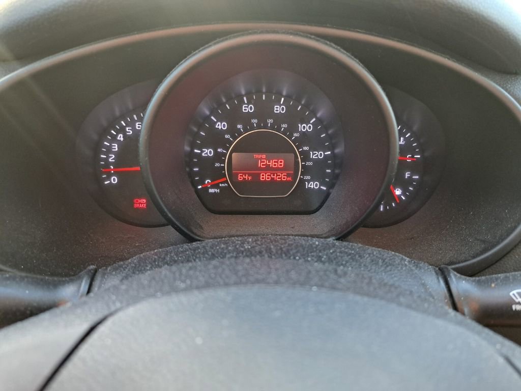 Used 2016 Kia Soul Base image 10