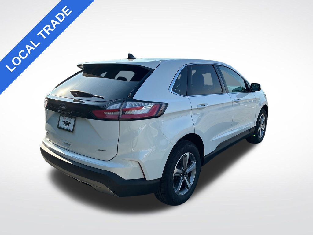 Used 2023 Ford Edge SEL w/ Convenience Package AWD/4WD image 3