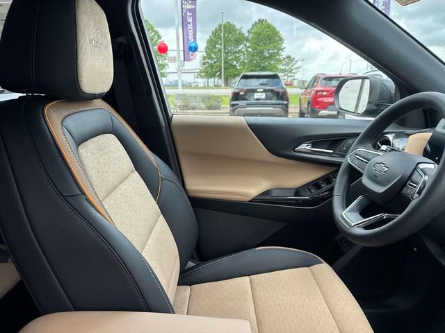 New 2026 Chevrolet Equinox ACTIV w/ Convenience Package III FWD image 13