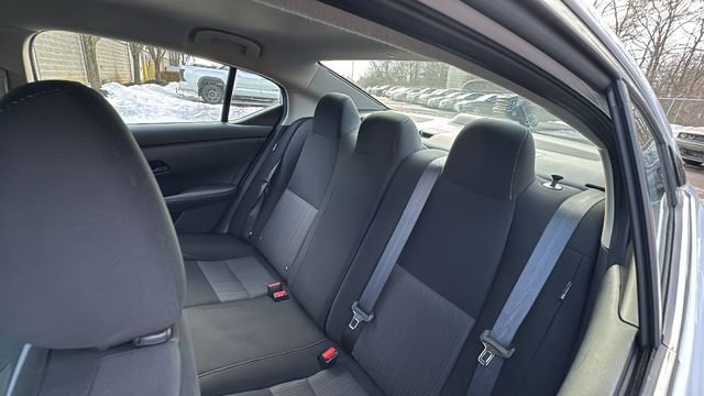 Used 2024 Nissan Sentra SV image 31