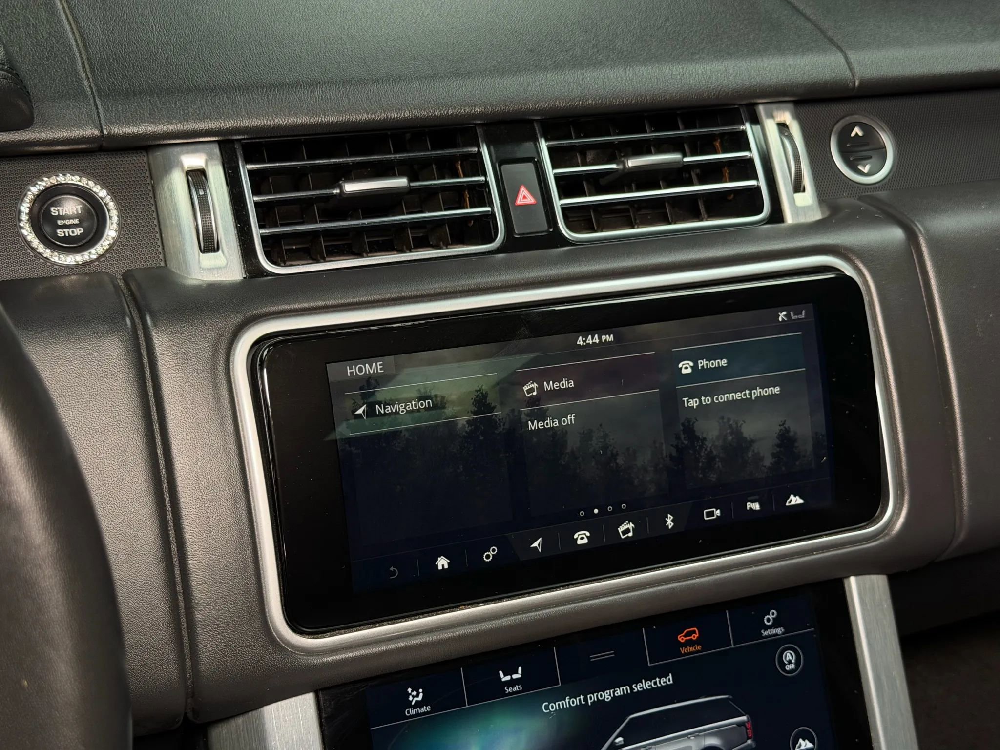 Used 2018 Land Rover Range Rover HSE AWD/4WD image 47