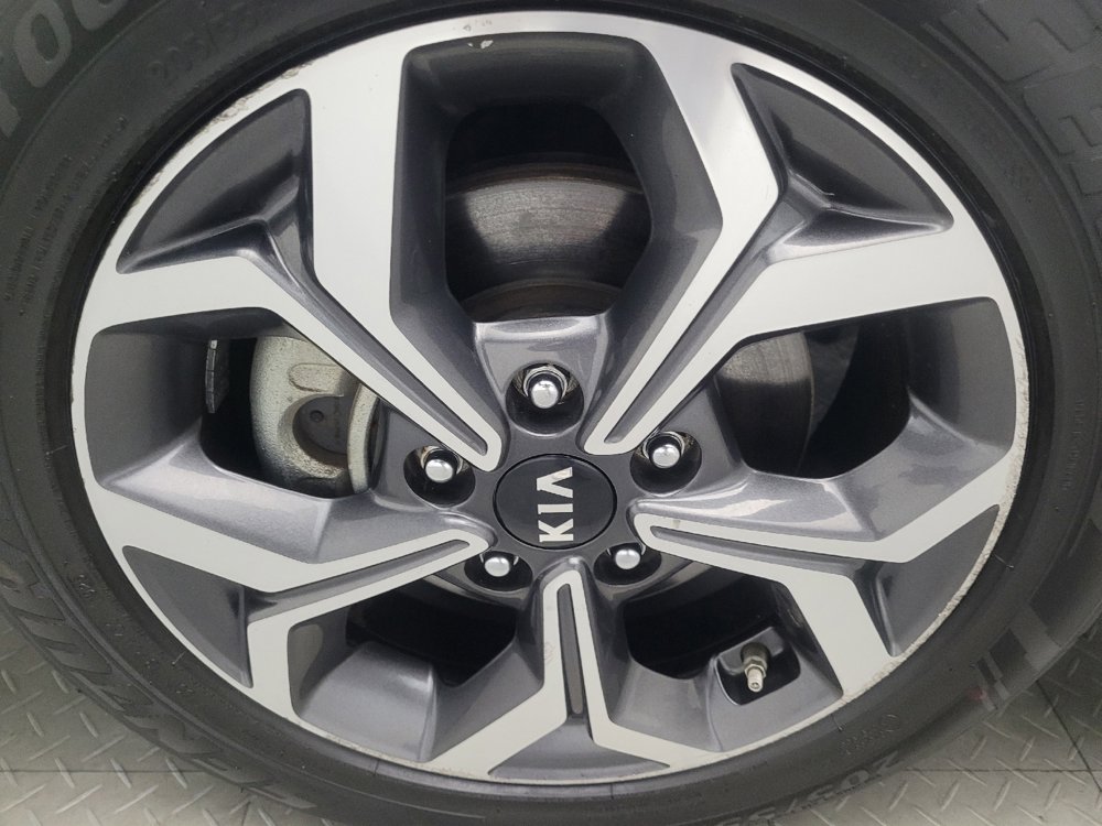 Used 2020 Kia Forte LXS image 31