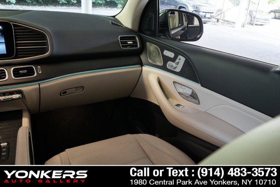 Used 2022 Mercedes-Benz GLE 350 4MATIC w/ Premium Package image 37
