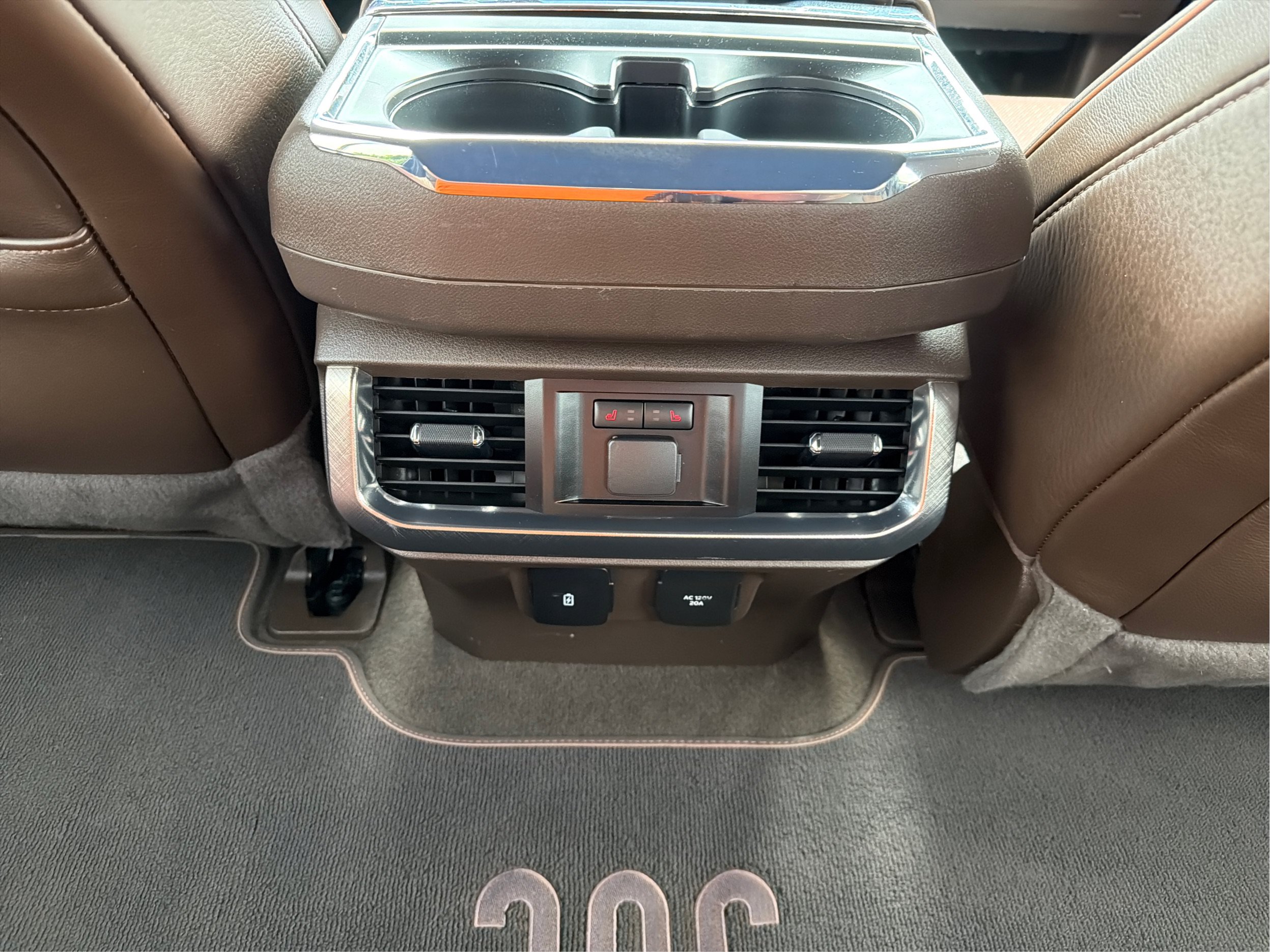 Used 2022 Ford F150 King Ranch w/ Equipment Group 601A High AWD/4WD image 22