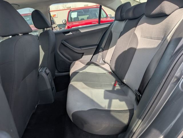 Used 2018 Volkswagen Jetta S FWD image 16