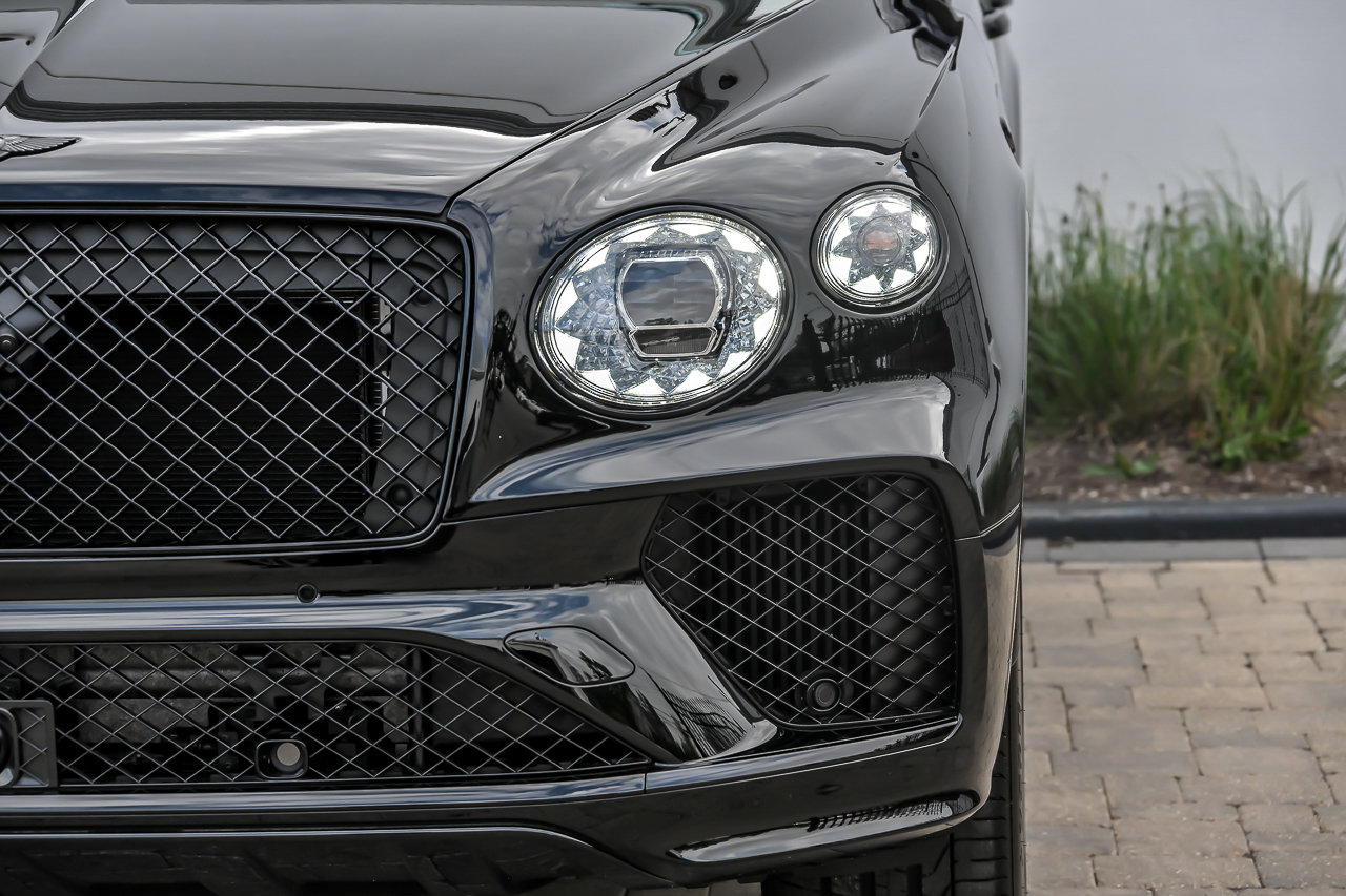 New 2026 Bentley Bentayga AWD/4WD image 5