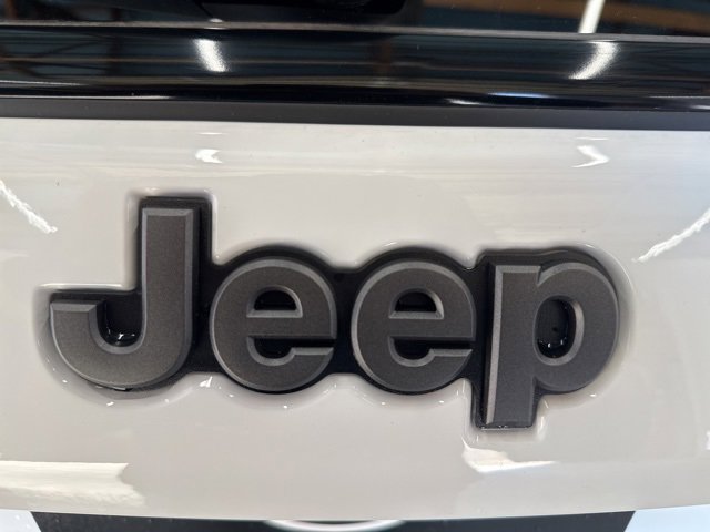 New 2026 Jeep Compass Limited image 40