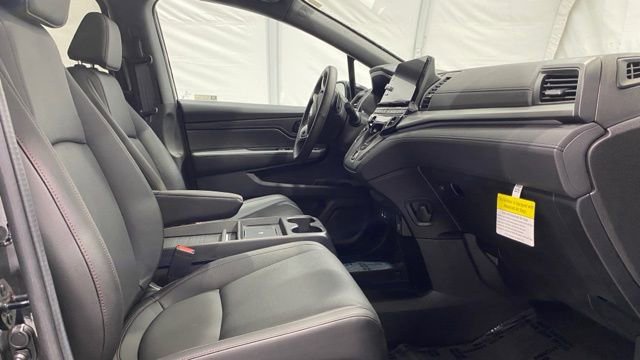 Used 2025 Honda Odyssey Sport-L image 18