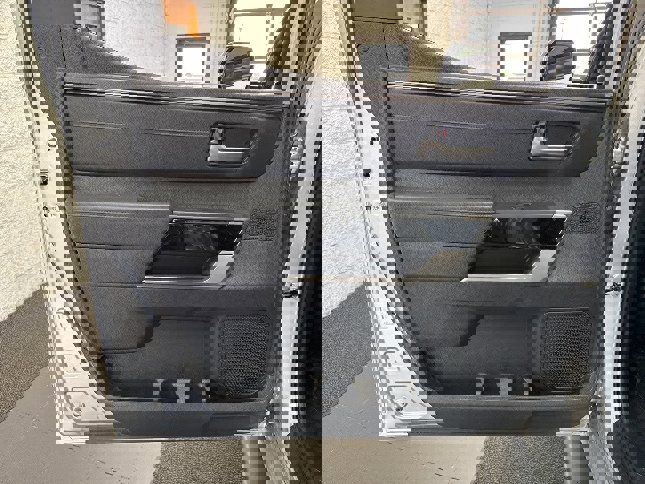 Used 2024 Toyota Tundra Limited image 45