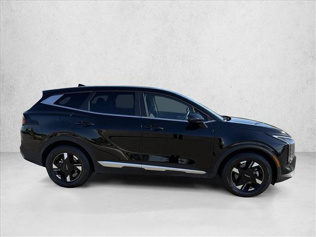 Used 2026 Kia Sportage LX FWD image 4