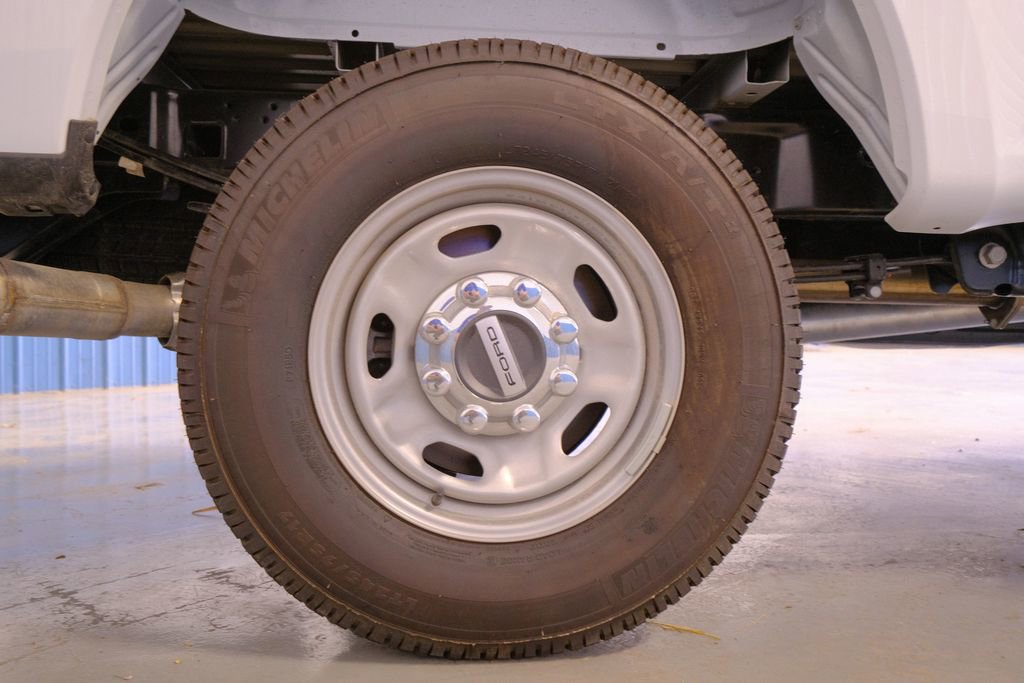 New 2025 Ford F250 XL w/ XL Chrome Package image 41