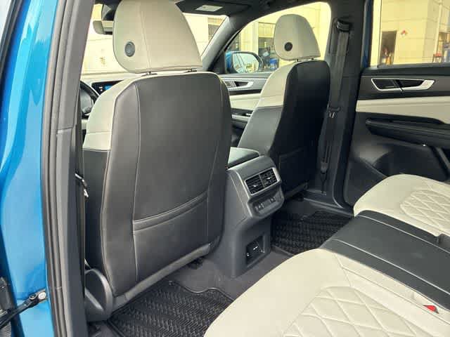 Used 2024 Volkswagen Atlas Cross Sport SEL Premium R-Line AWD/4WD image 21