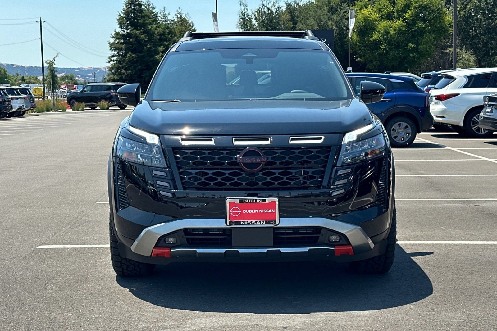 New 2026 Nissan Pathfinder Rock Creek w/ Rock Creek Premium Package AWD/4WD image 9