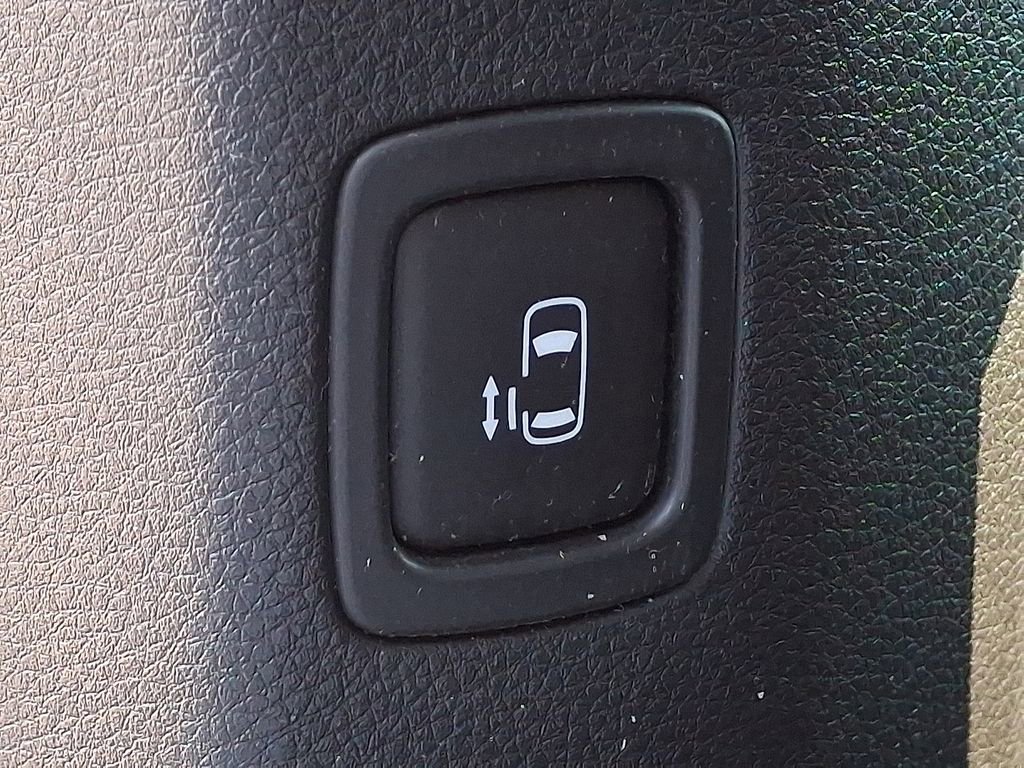 Certified 2022 Kia Carnival SX Prestige image 13