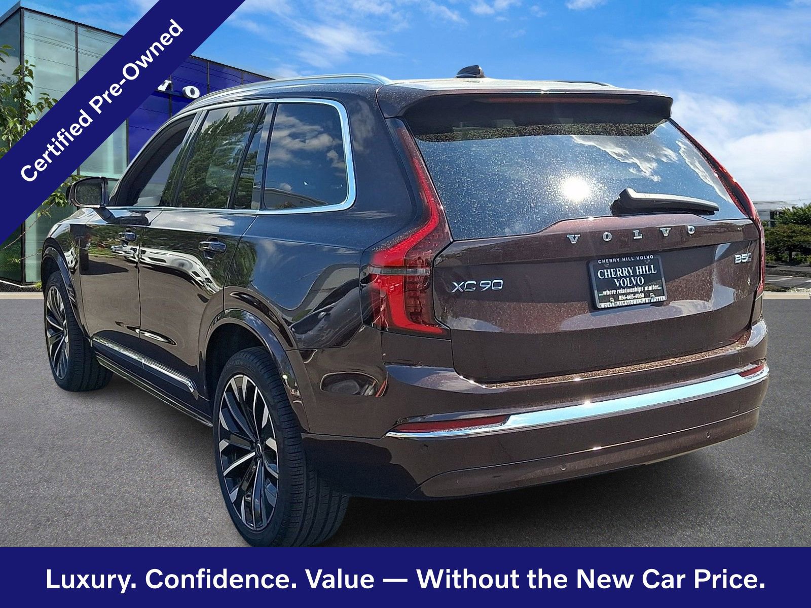 Certified 2025 Volvo XC90 B5 Core image 5