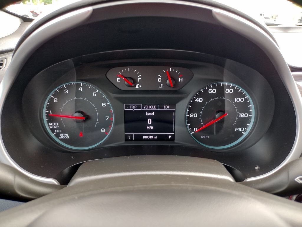 Used 2023 Chevrolet Malibu LT FWD image 24