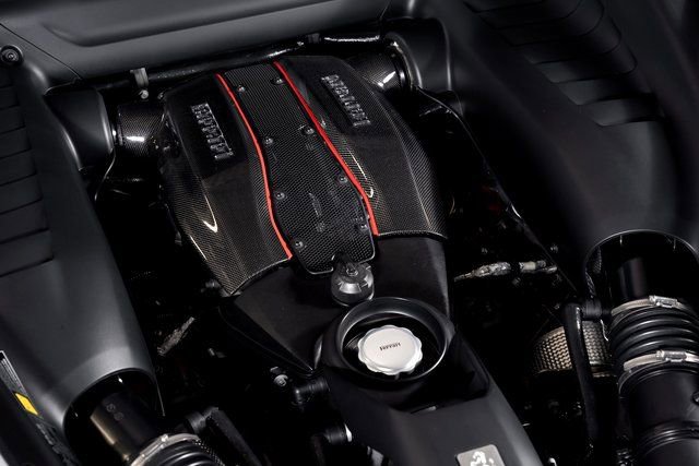 Certified 2020 Ferrari 488 Pista Coupe image 10
