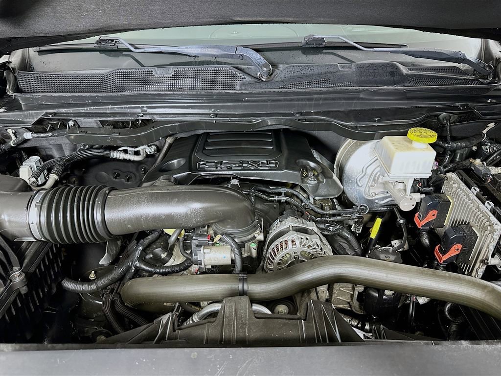 Used 2019 RAM 1500 Laramie image 29