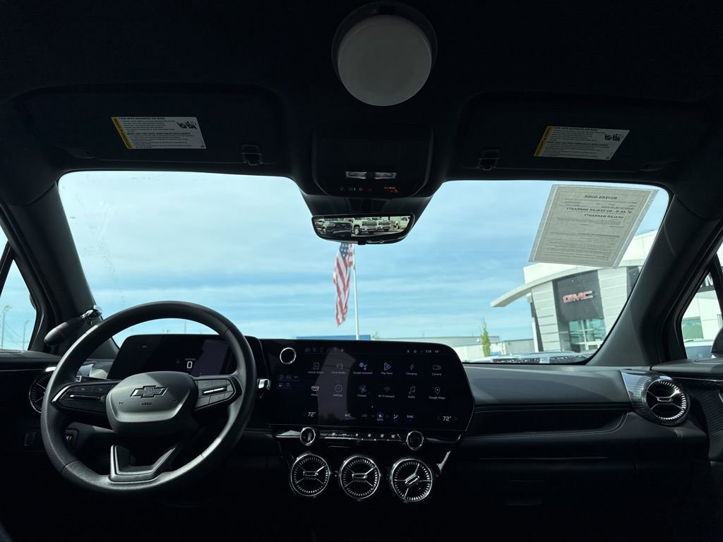 Used 2024 Chevrolet Blazer EV AWD Police image 12