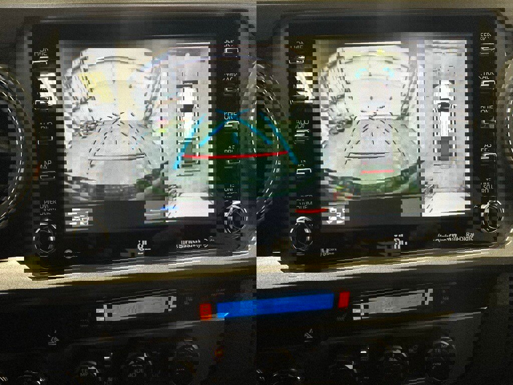 Used 2023 Toyota Tacoma Limited image 34