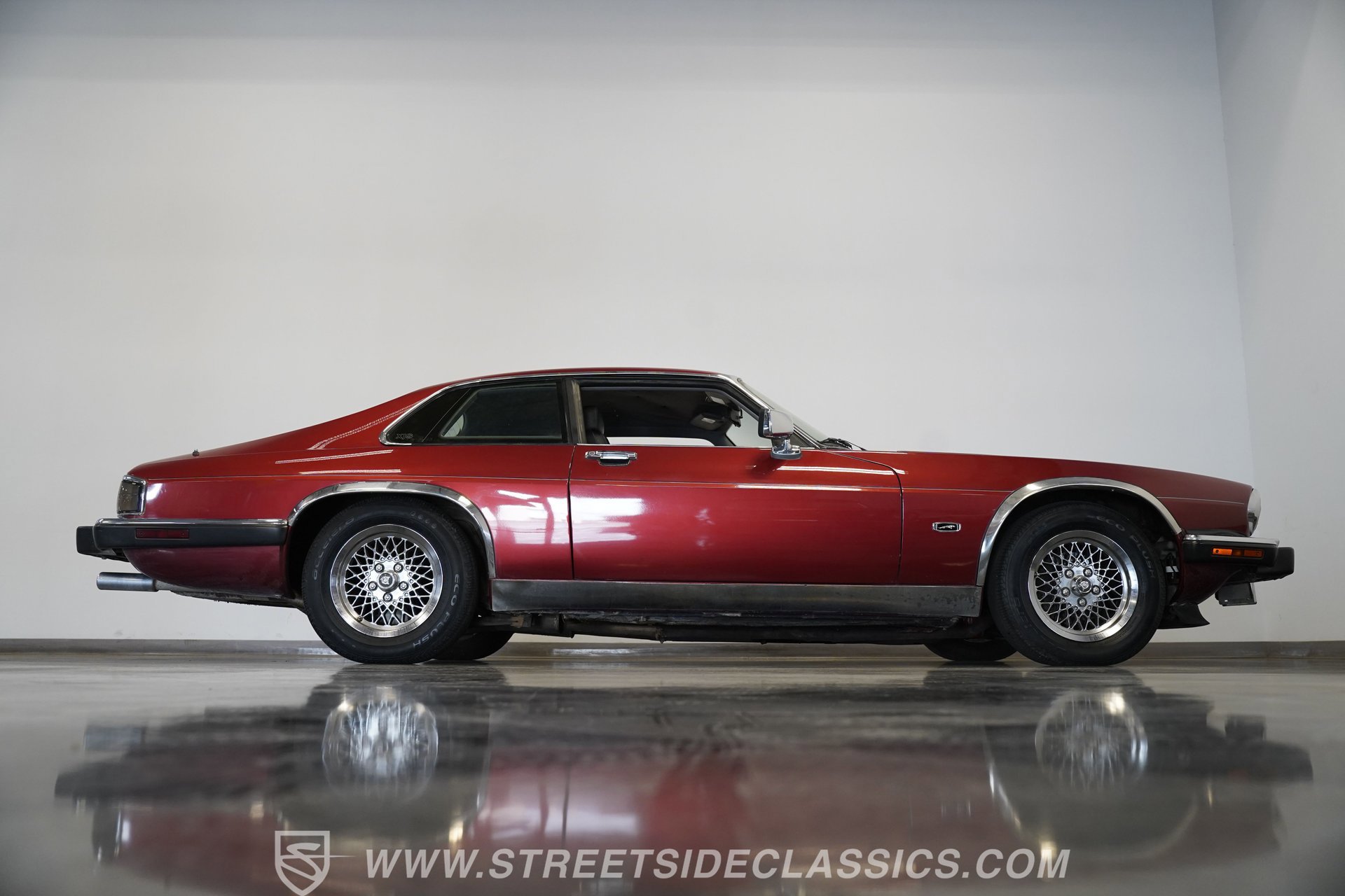 Used 1992 Jaguar XJS V12 Coupe image 16