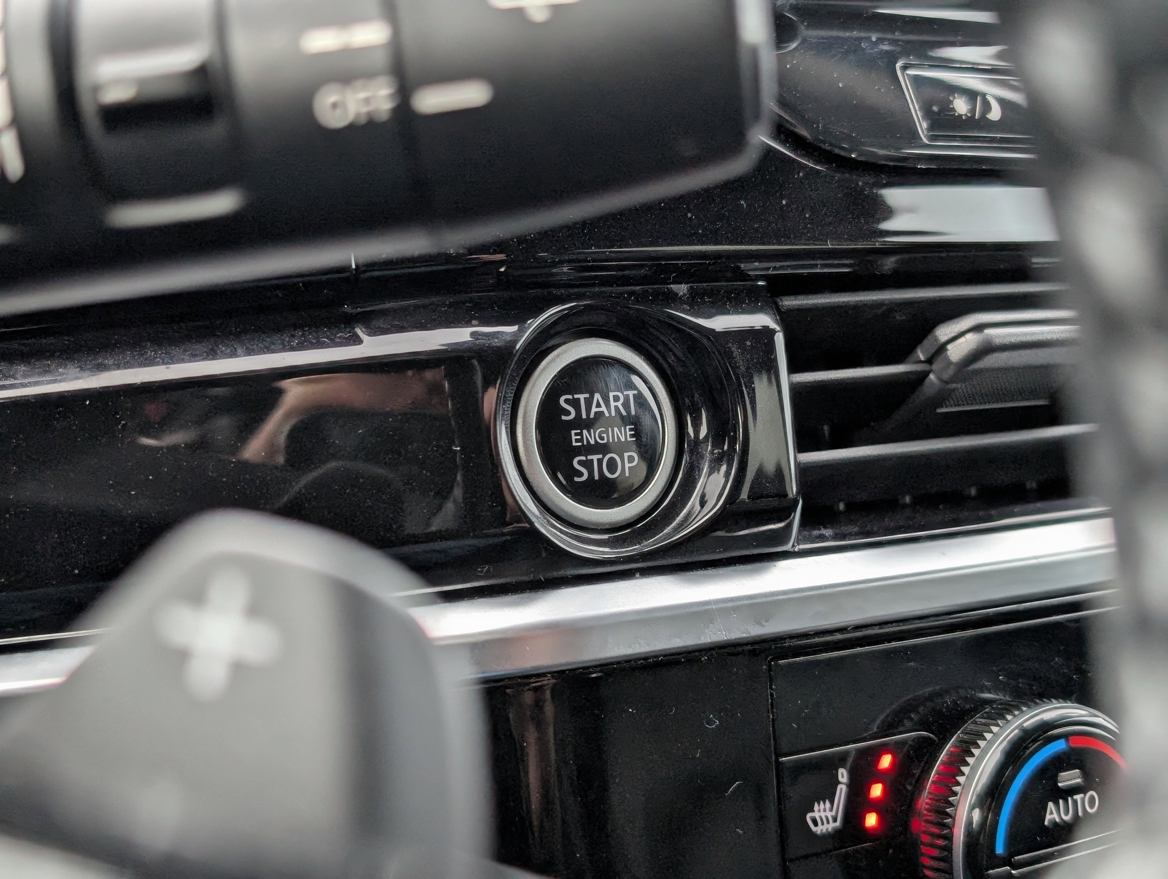 Used 2022 Nissan Pathfinder SL image 20