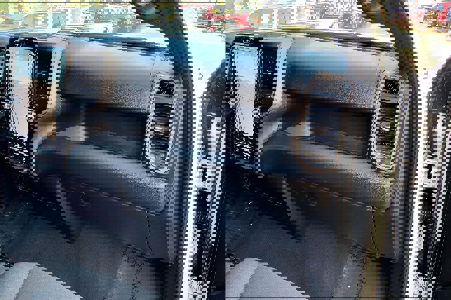 Used 2024 RAM 3500 Tradesman w/ Towing Technology Group image 15