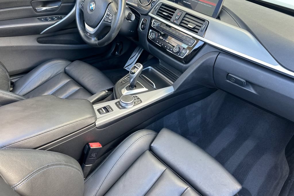 Used 2020 BMW 440i Convertible w/ M Sport Package RWD image 16