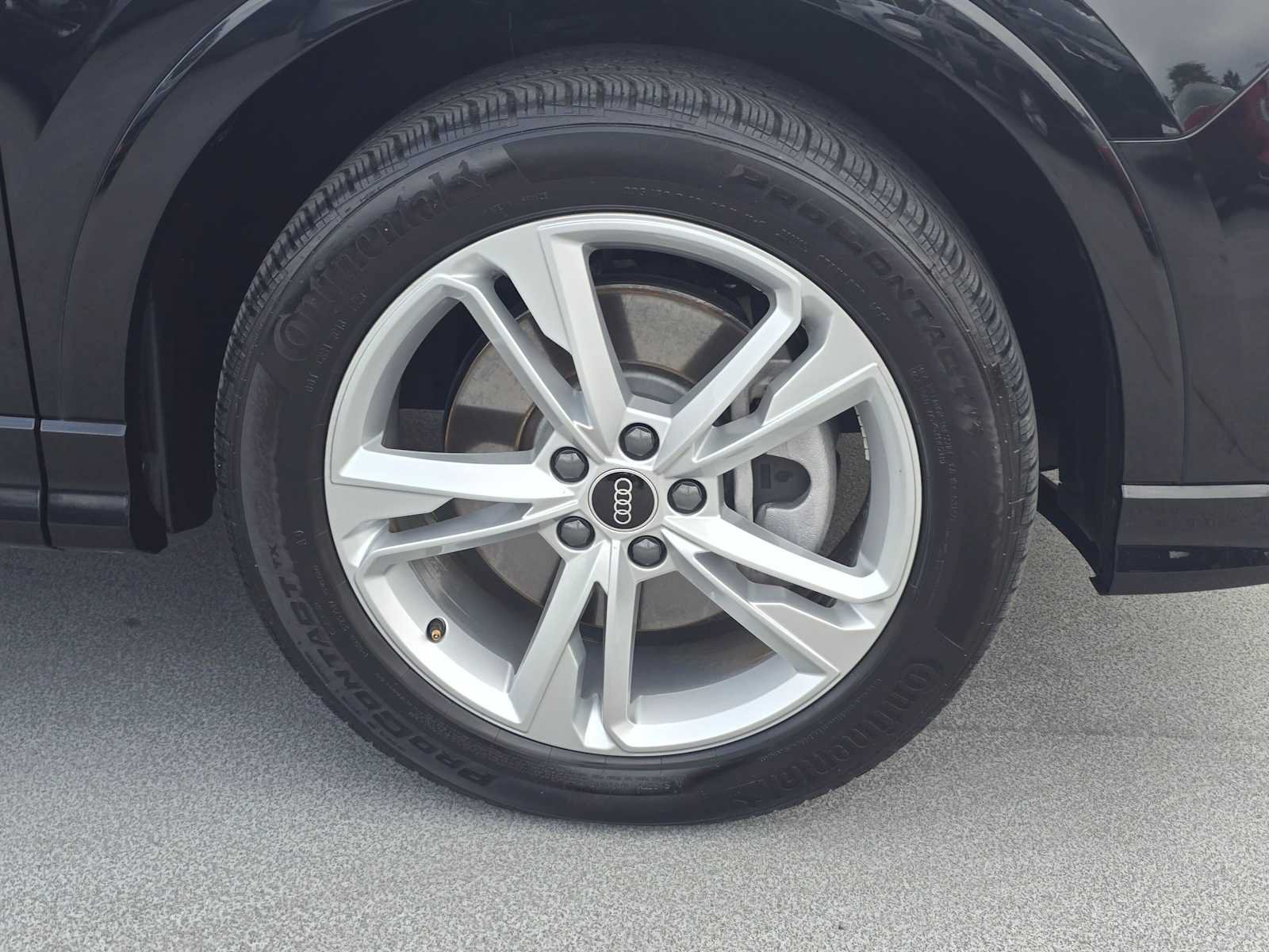Used 2023 Audi Q3 2.0T Premium Plus w/ Premium Plus Package AWD/4WD image 9