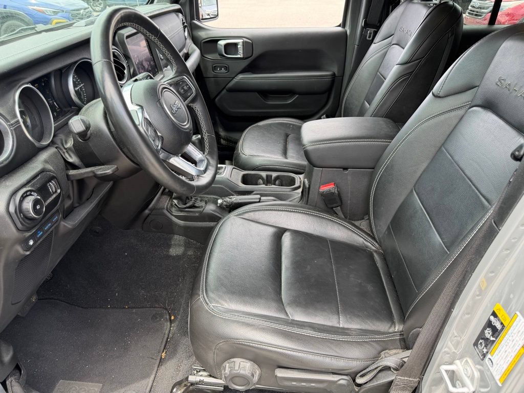 Used 2023 Jeep Wrangler Unlimited Sahara w/ Cold Weather Group AWD/4WD image 23