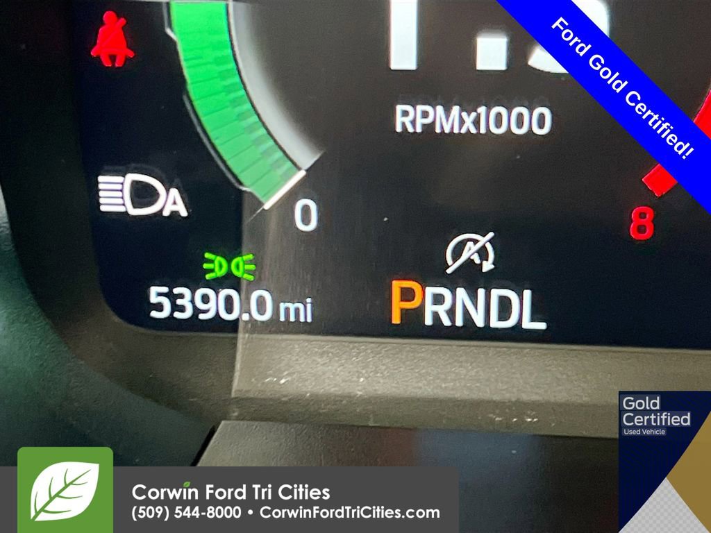 Used 2025 Ford Explorer Active image 2