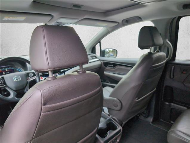 Used 2019 Honda Odyssey Elite image 17