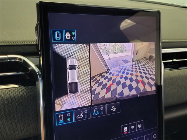 New 2026 GMC Sierra EV Elevation image 16