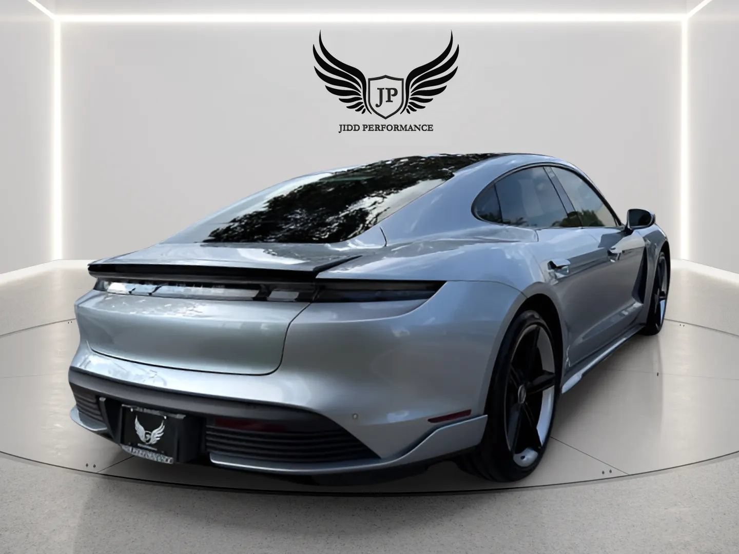 Used 2020 Porsche Taycan 4S AWD/4WD image 7