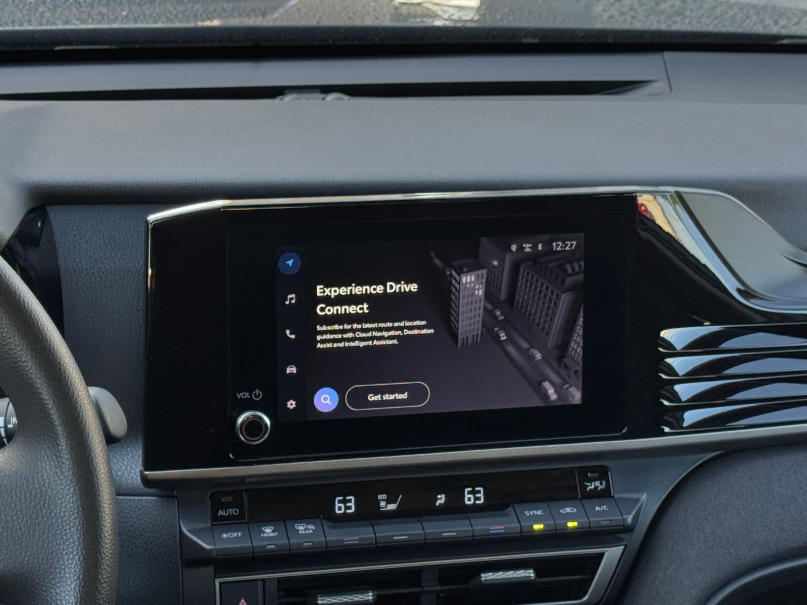 Used 2025 Toyota Camry LE image 18