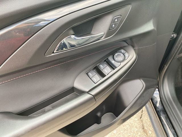 Used 2023 Chevrolet TrailBlazer RS w/ Convenience Package FWD image 21