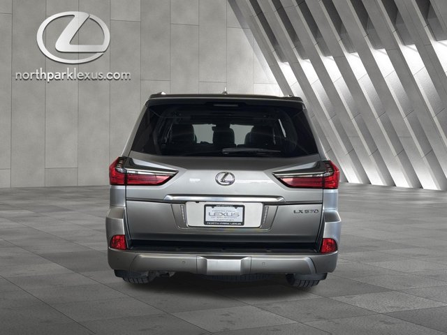 Used 2020 Lexus LX 570 4WD w/ Luxury Package image 27