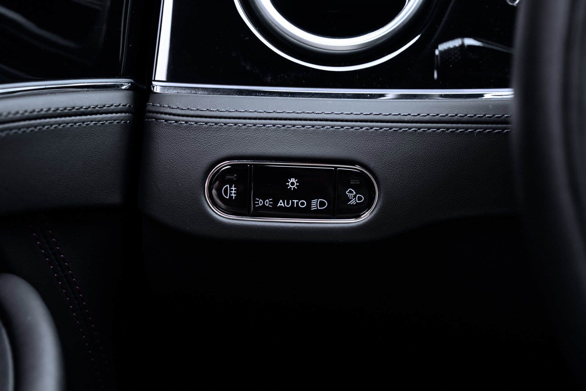 Used 2023 Bentley Continental GT Mulliner AWD/4WD image 38