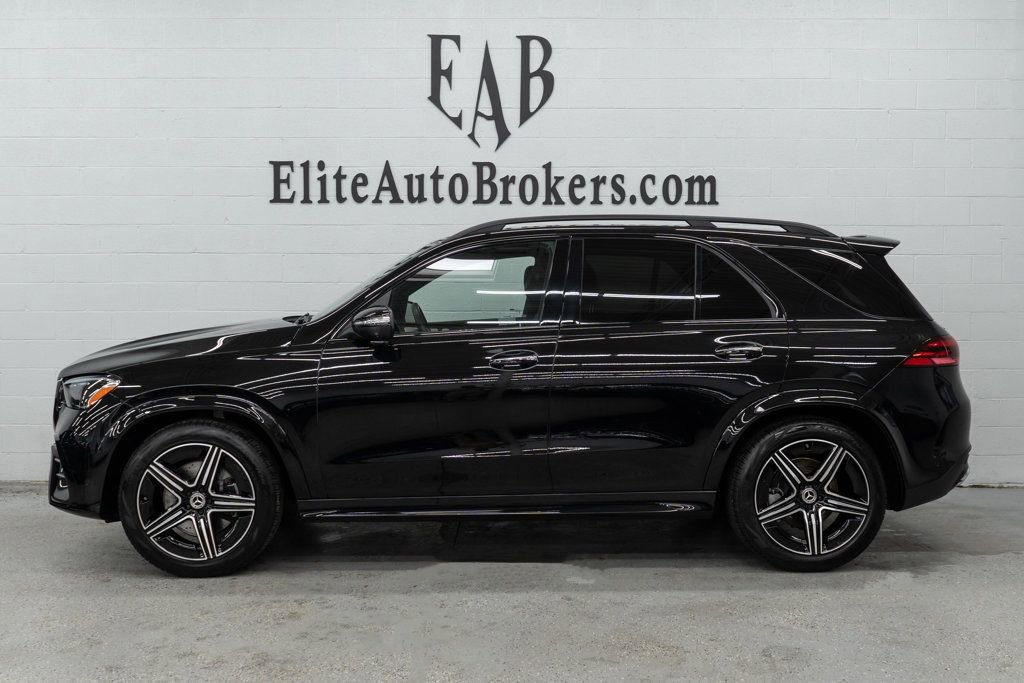 Used 2025 Mercedes-Benz GLE 350 4MATIC image 2