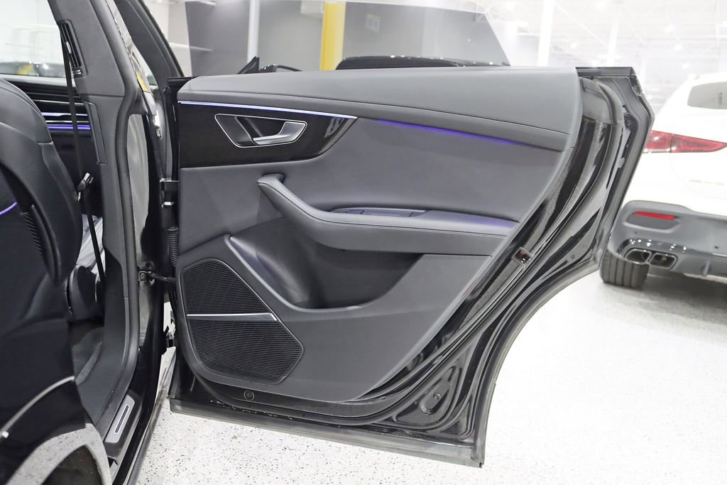 Used 2025 Audi Q8 Prestige AWD/4WD image 41