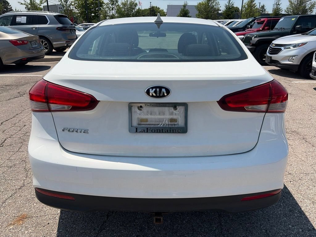 Used 2017 Kia Forte LX FWD image 6