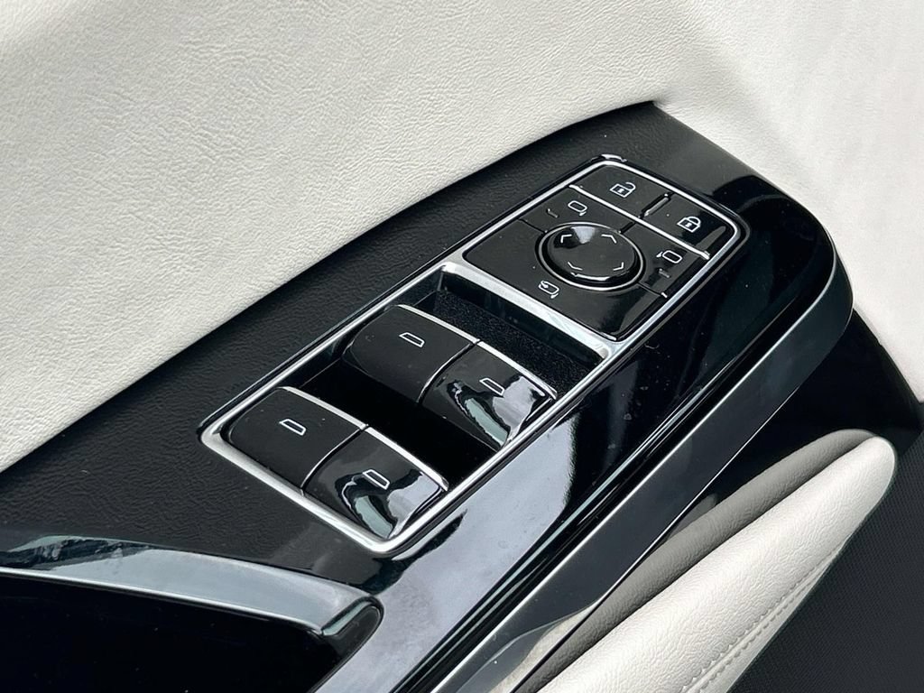 New 2026 Cadillac Escalade Sport w/ Touring Package AWD/4WD image 21
