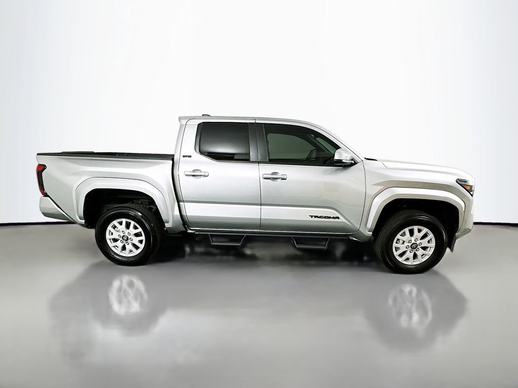 Certified 2025 Toyota Tacoma SR5 image 4