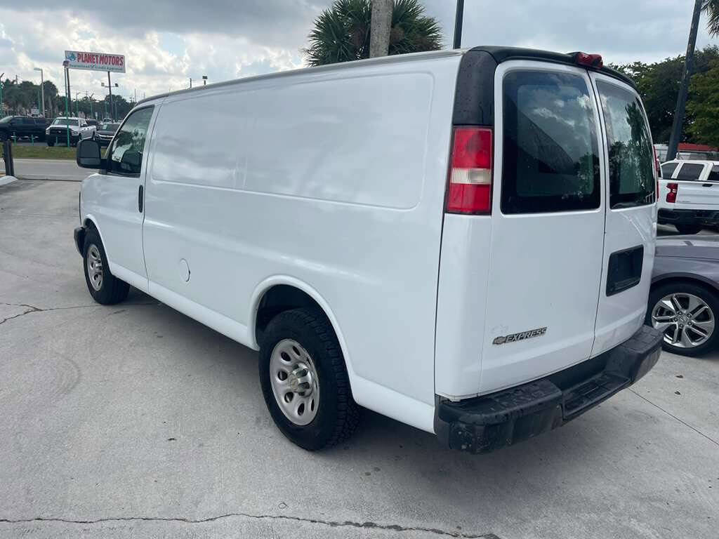 Used 2013 Chevrolet Express 1500 image 6