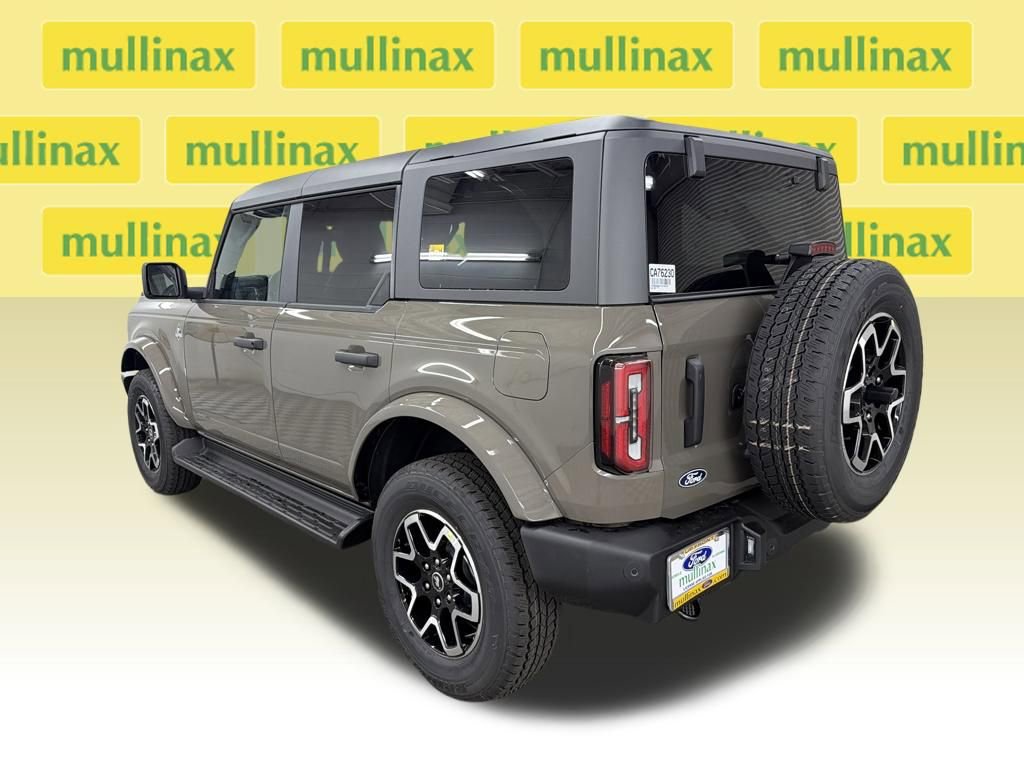 New 2026 Ford Bronco Outer Banks AWD/4WD image 9