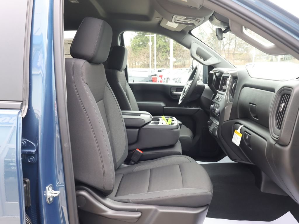 New 2026 Chevrolet Silverado 2500 Custom w/ Custom Convenience Package image 41